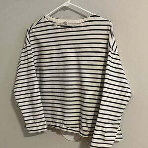 Uniqlo long sleeve, boat neck black and white striped shirt. Women’s medium
